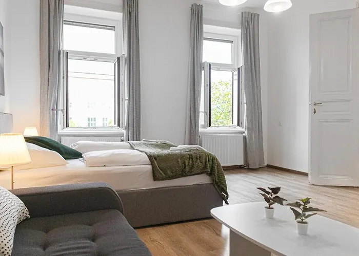 Welcoming 2br Apt, Near Akh- Perfect For Short & Longstays * Wien