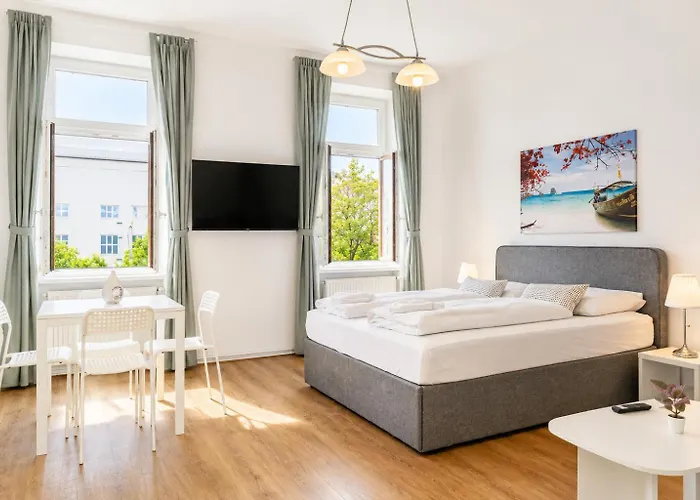 Apartman Welcoming 2br Apt, Near Akh- Perfect For Short & Longstays *