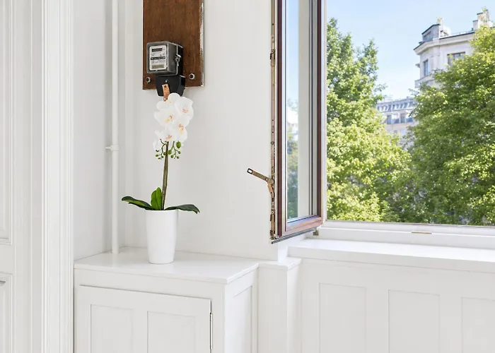 Apartman Welcoming 2br Apt, Near Akh- Perfect For Short & Longstays